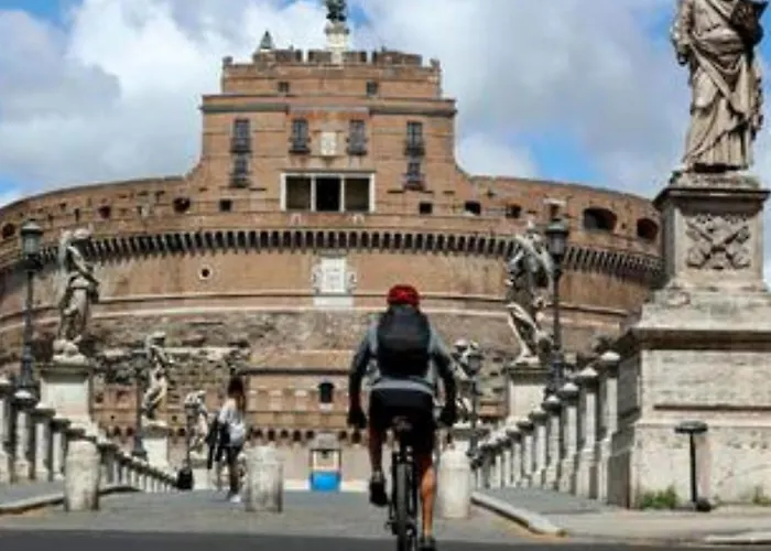 Luxury Santpeter Bike With Jacuzzi On The Rooftop Διαμέρισμα Ρώμη